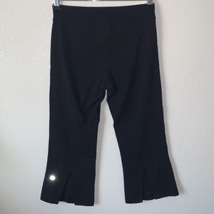 Lululemon Boogie Spilt Hem Cropped Pants in BLACK SIZE 6